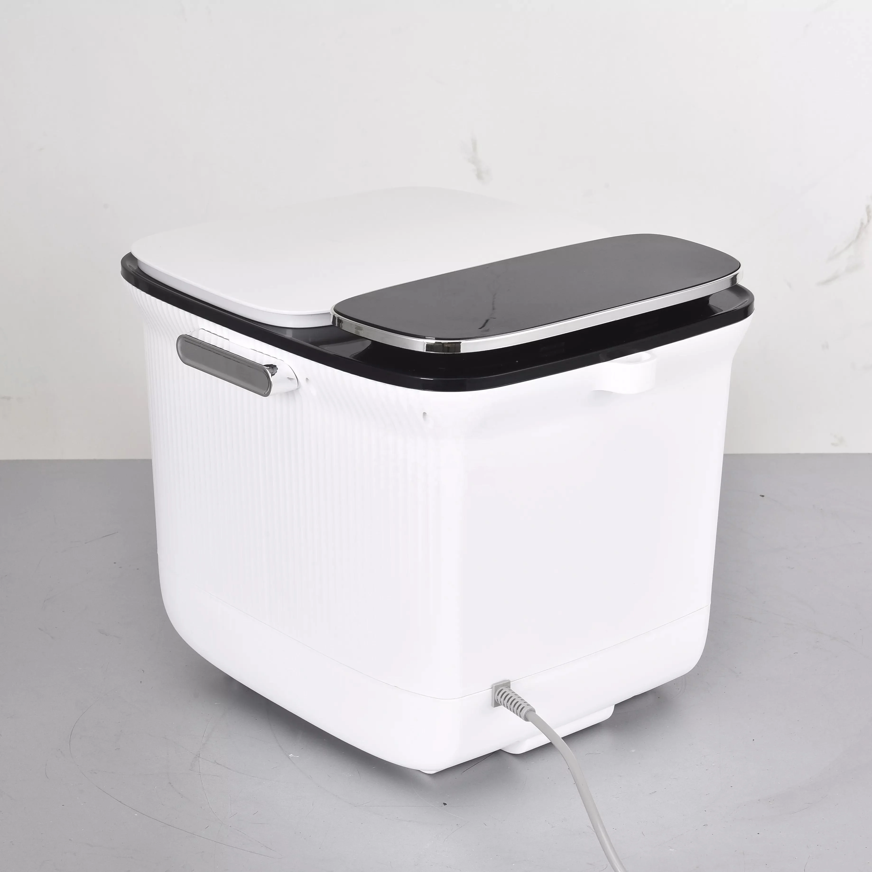 High Quality Electric Foot Spa Bath Massager Foot Massage Steam Bath with Excellent Comfort and Relaxation Features