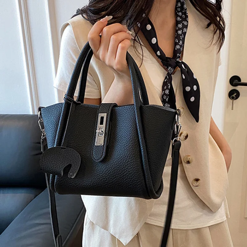 

Korean Fashion Bucket Bag Creative High-end Lychee Pattern Handbag Simple And Versatile Casual Women's Shoulder Crossbody Bag