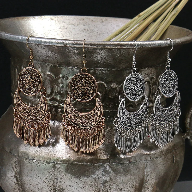Ethnic Gold Color Geometric Tassel Earrings for Women Vintage Round Flower Pattern Piercing Earring Fashion Indian Jewelry