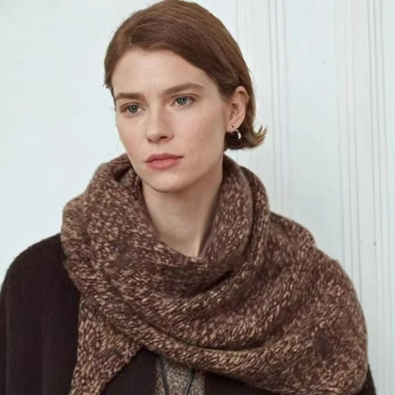 

Winter Ladies Ins Style Wool Scarf Korean Hundreds of Simple Sweet Triangle Scarf Warm Anti Cold Knitting Shopping Dating Shawl