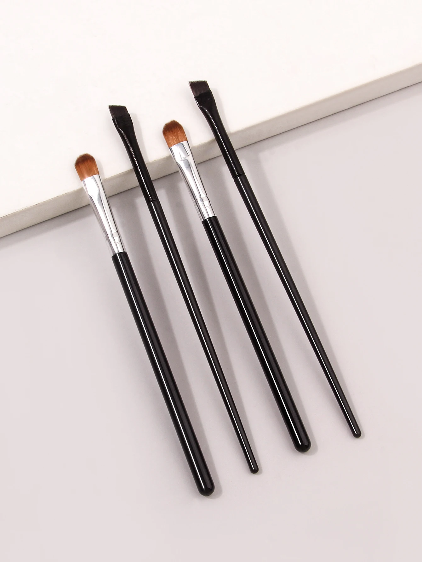 4PCS Black Long Handle Eye Detail Brush Set,For Eyeshadow Blending, Concealer, Wild Brow & Gel Eyeliner