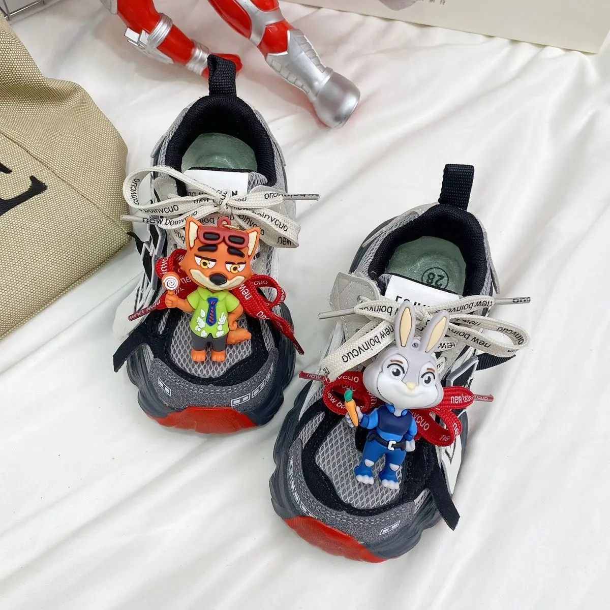 

Кроссовки Crazy Animal City для девочек и мальчиков, новинка 2026 года, весенние, с мягкой подошвой, популярные, Nick Rabbit