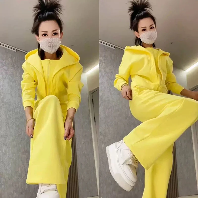 

Модная толстовка с капюшоном, куртка, широкие брюки, комплект из двух предметов, осень 2021, новый стильный повседневный спортивный комплект для женщин