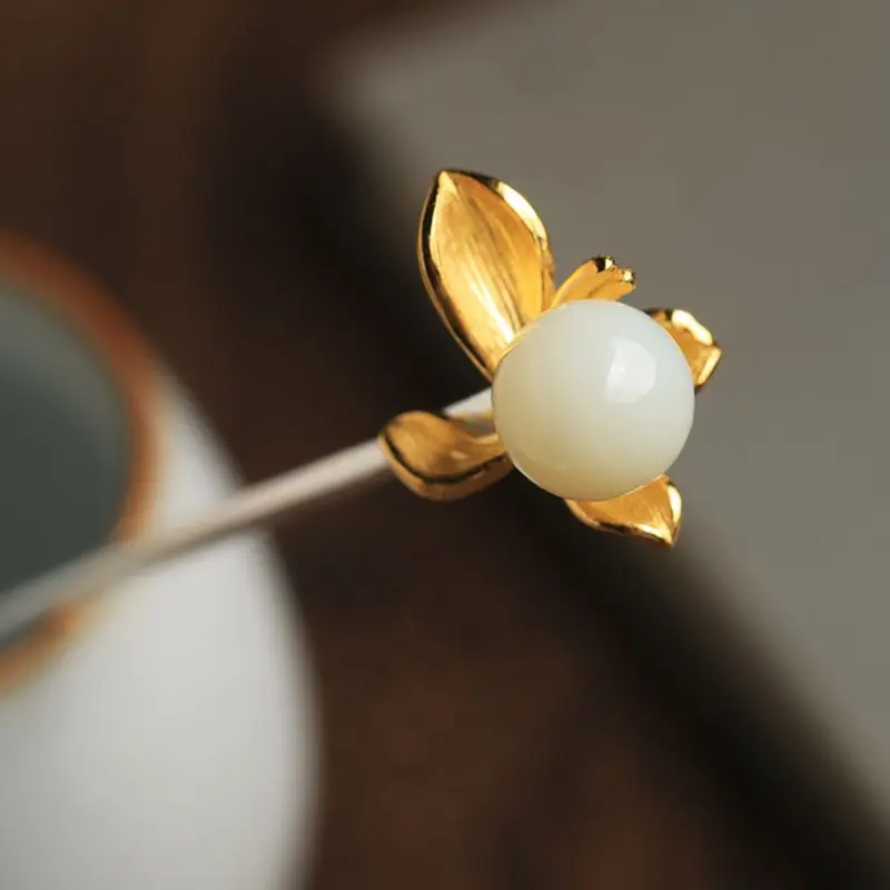 

Original Simple mellow glossy White Natural Hotan Jade tiara elegant Flower hair pin Ancient gold crafts silver jewelry