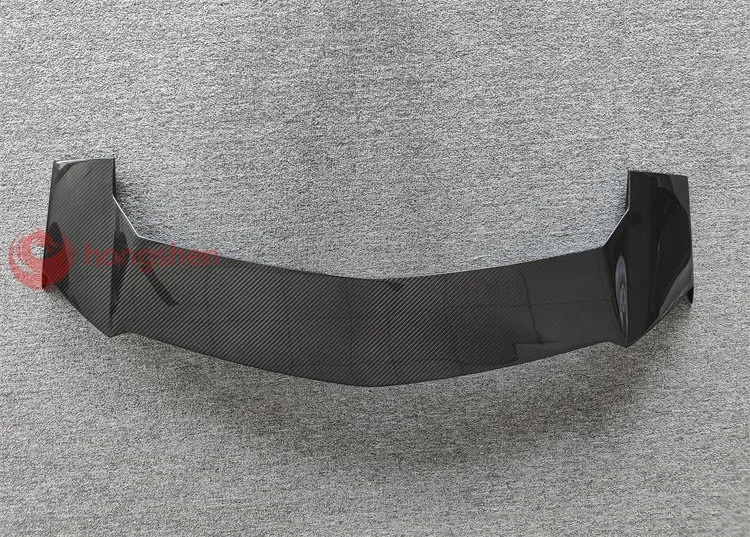 High-quality M style carbon fiber top rear spoiler wings for the Lamborghini urus body kit