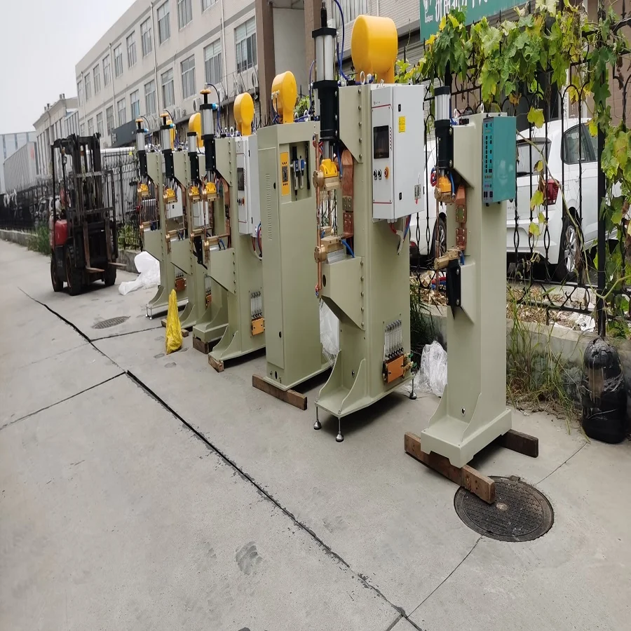 New Cold Point Stainless Steel Galvanized Steel Mesh Distribution Box Impact Welding Machine 220V/380V 10mm Thickness