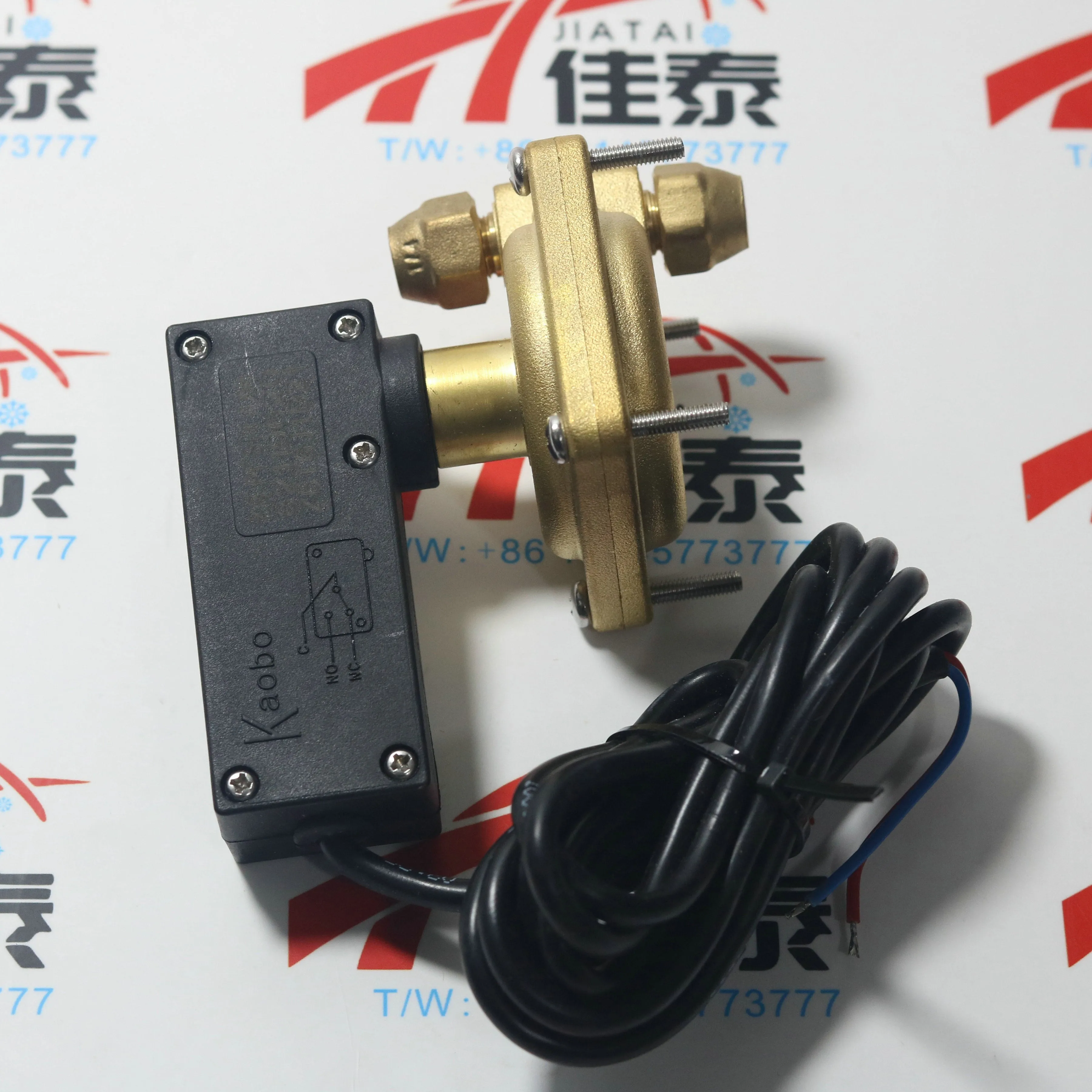 PC NEW FOR 024W38620001 Differential Pressure Switch
