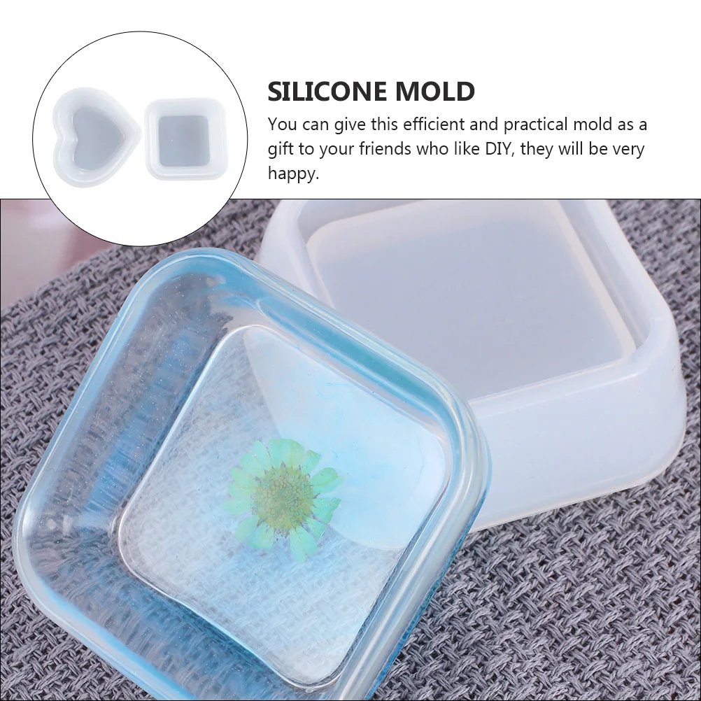 

2 Pcs Shape Love Square Mould Heart Baking White Silicone Mold for Resin