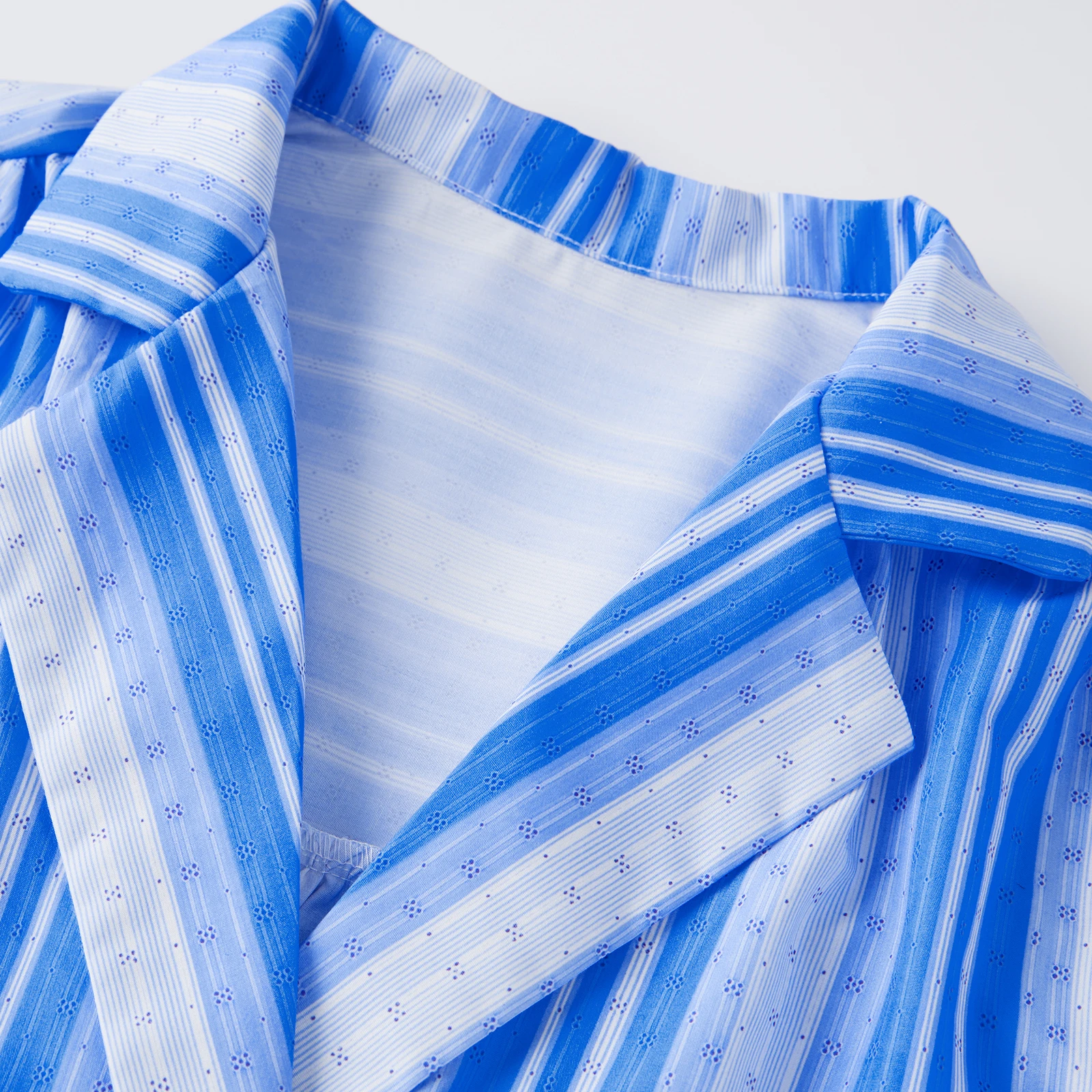 Damski zestaw piżamowy w paski, 2-częściowy, koszula z długim rękawem, zapinana na guziki, z kołnierzykiem i spodnie, wygodna odzież do spania i wypoczynku w domu.