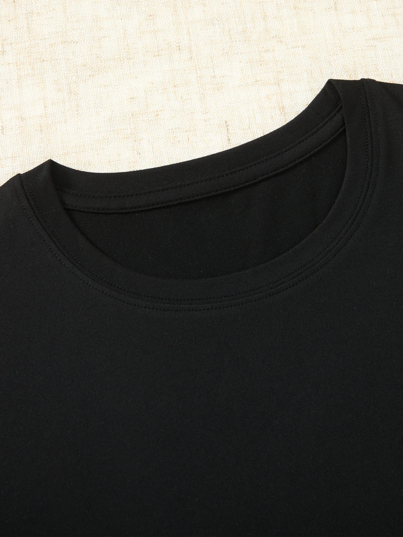 تي شيرت ريترو بيتي بيج بنمط ملصق - تي شيرت للجنسين ناعم 100% من القطن الخالص برقبة دائرية، طراز ريترو أسود، ملابس كاجوال للجنسين