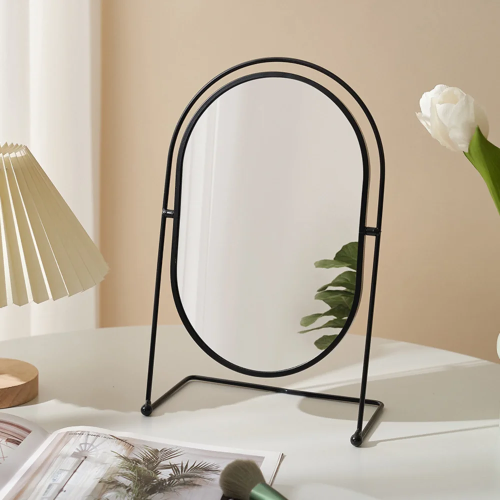 Espelho de maquiagem nórdico Beauty Iron Art 360 °   Espelho de vaidade oval giratório decoração moldura de ferro espelho cosmético de mesa feminino