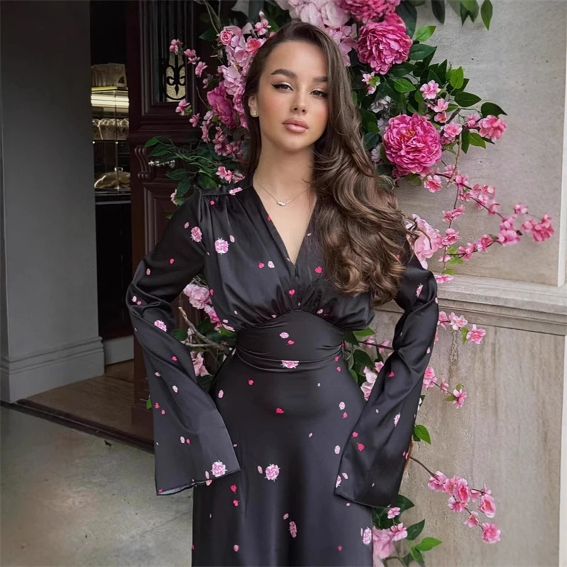 우아한 프린트 새틴 롱 드레스 여성 슬림 레이스업 V넥 긴팔 플리츠 드레스 2025 가을 여성 파티 이브닝 드레스 신상
