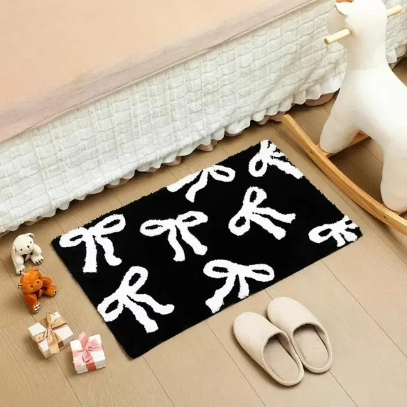 VIKAMA Cute Bowknot Pink Bath Mat, Non-Slip Soft Bathroom Rug, Kawaii Coquette Style Mat for Bedroom, Shower & Entryway Decor