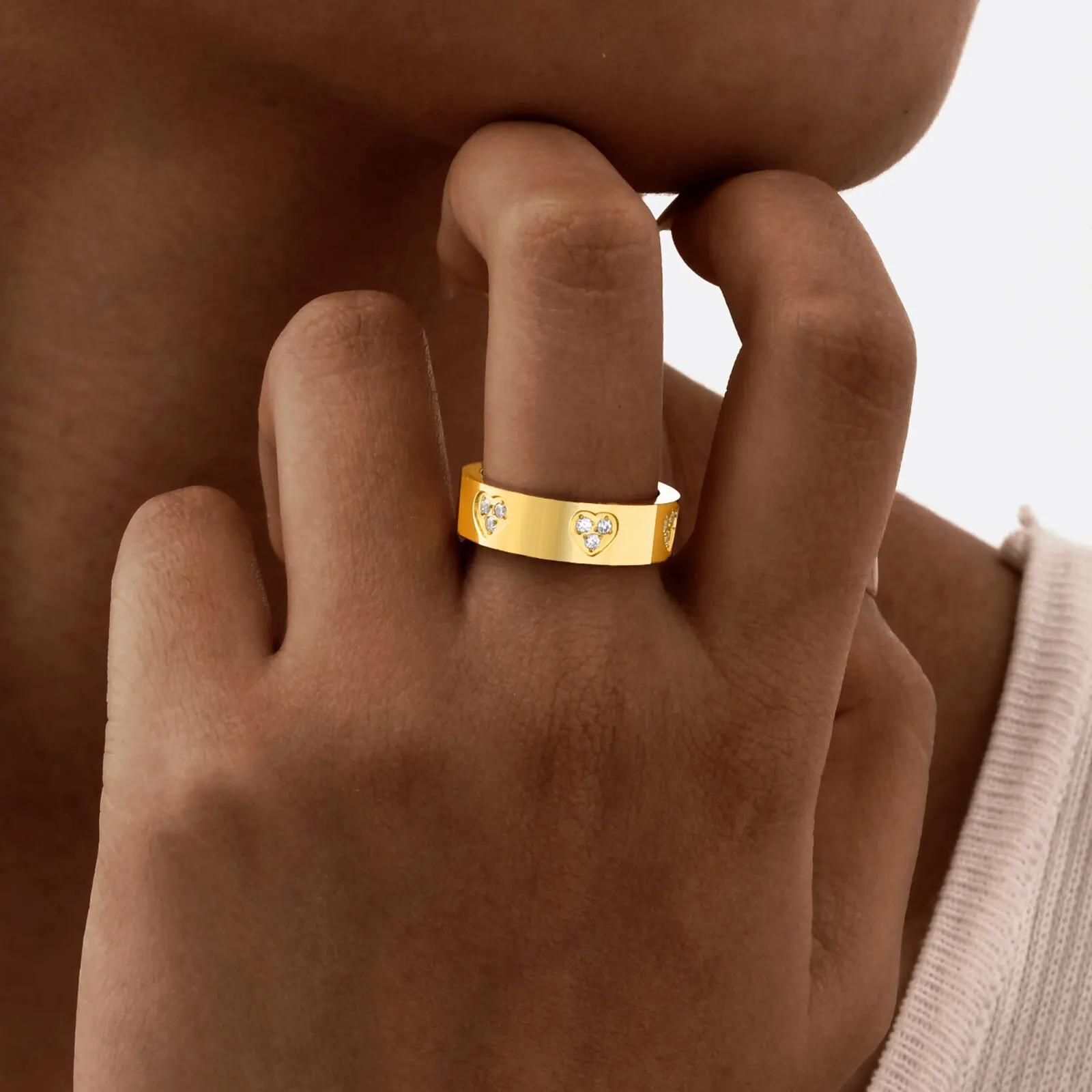 Vnox Stainless Steel Classical Rings For Women Men,Heart Carve Three Zircon Inlay Stackable Rings,Charm Jewelry Love Statement