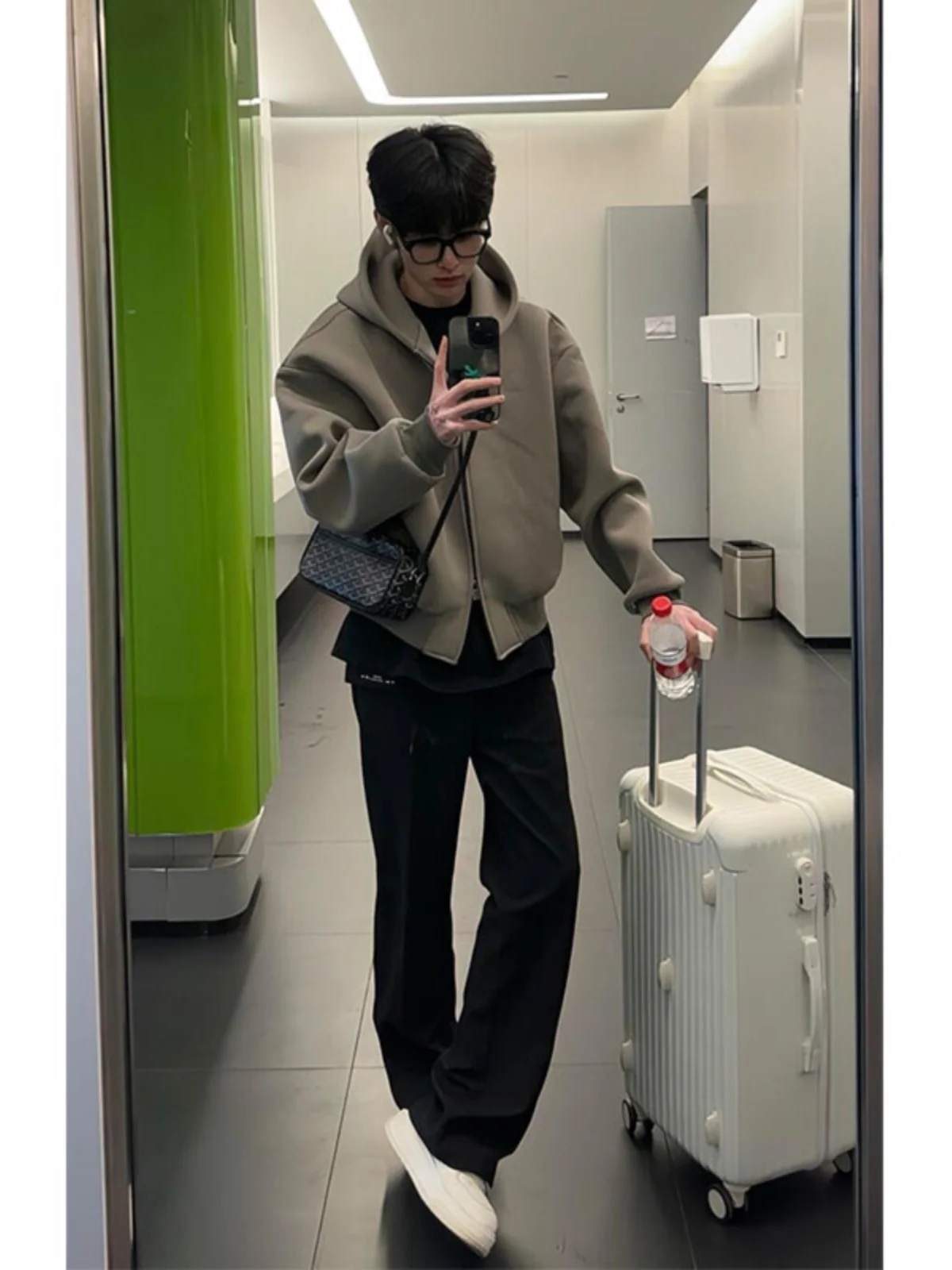 

Zlayco Men's Black Bell Bottom Jeans High Street Straight Leg Slimming Cleanfit Trousers Thickened Denim mid High Waist