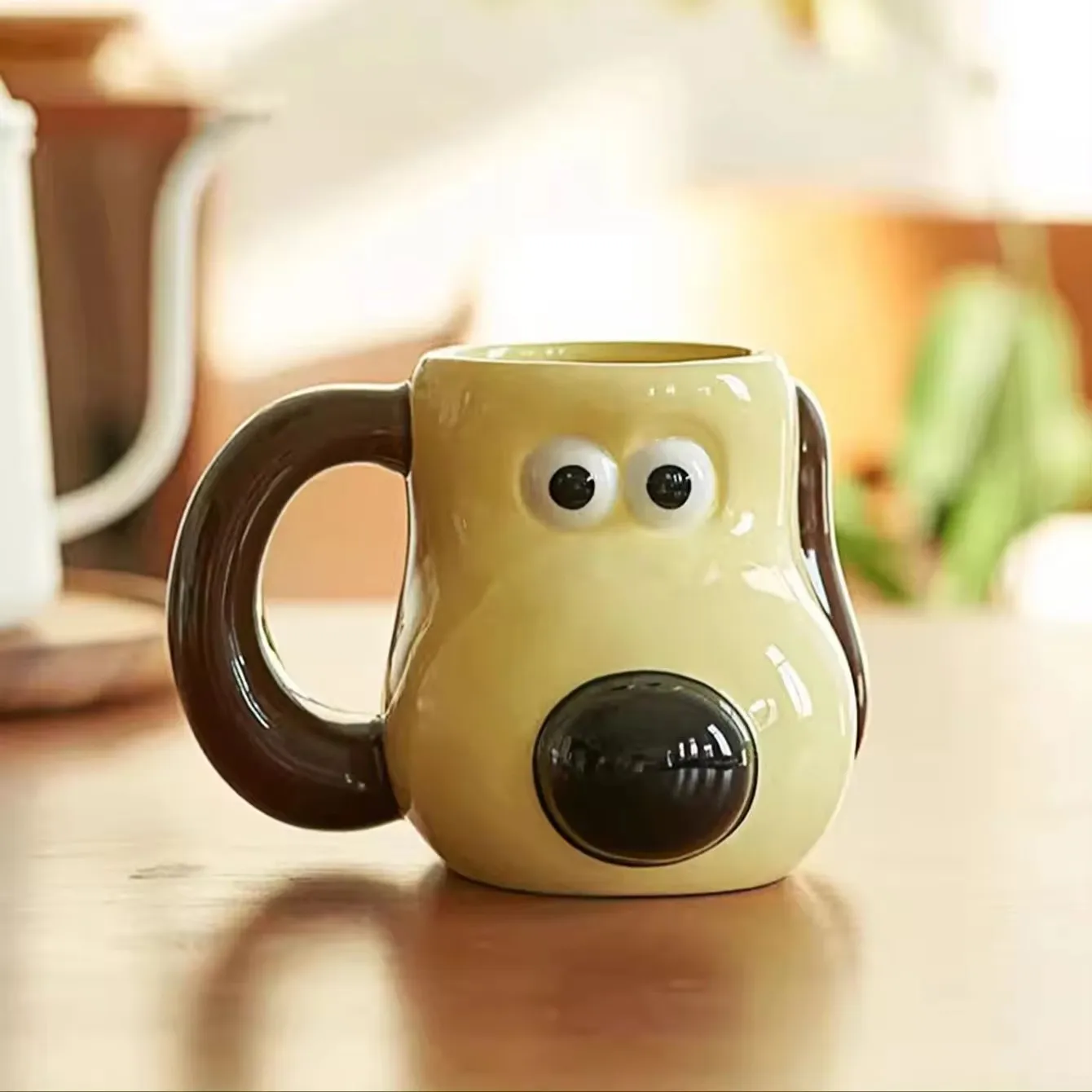 A 520ml large capacity paw dog ceramic mug cartoon creative coffee cup office drinking cup household cup suitable for children\'s