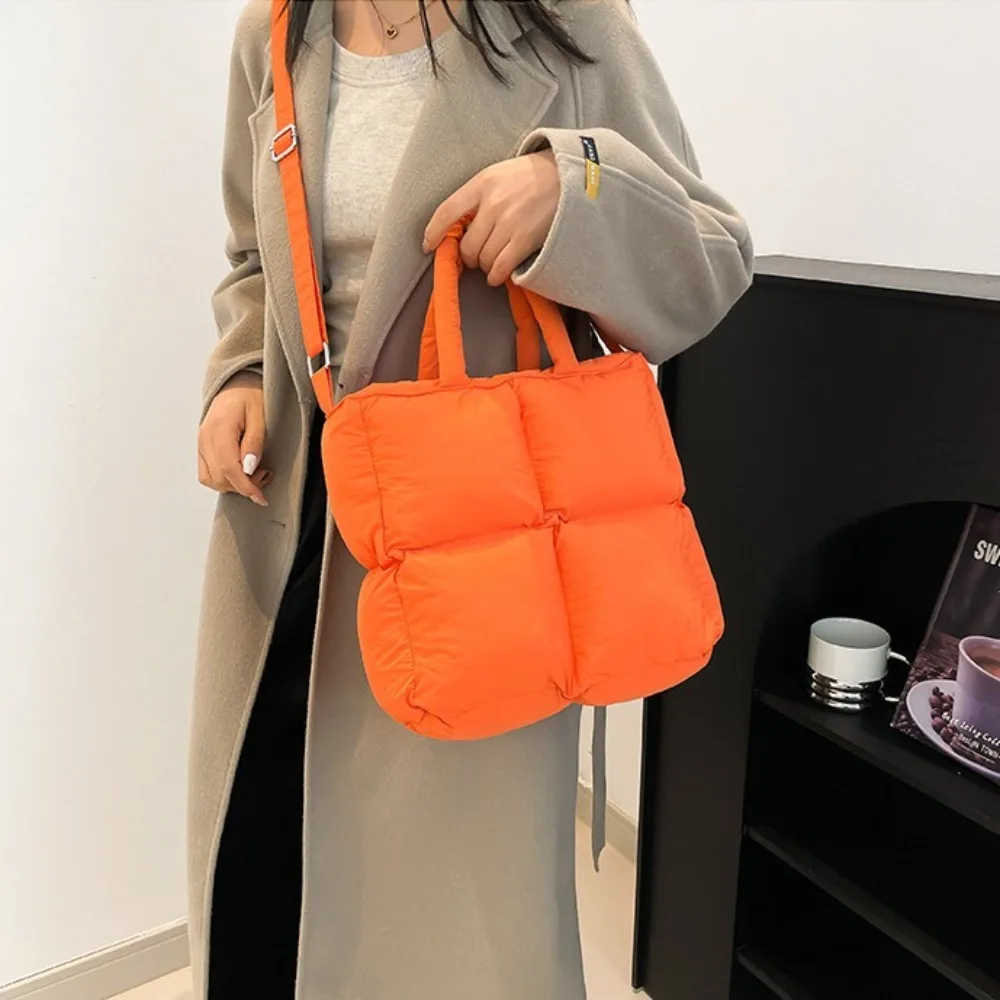 Casual Large Capacity Puffer Tote Bag for Women Fashion Soft Padded Handbag INS Adjustable Strap Puffy Shoulder Bag Winter