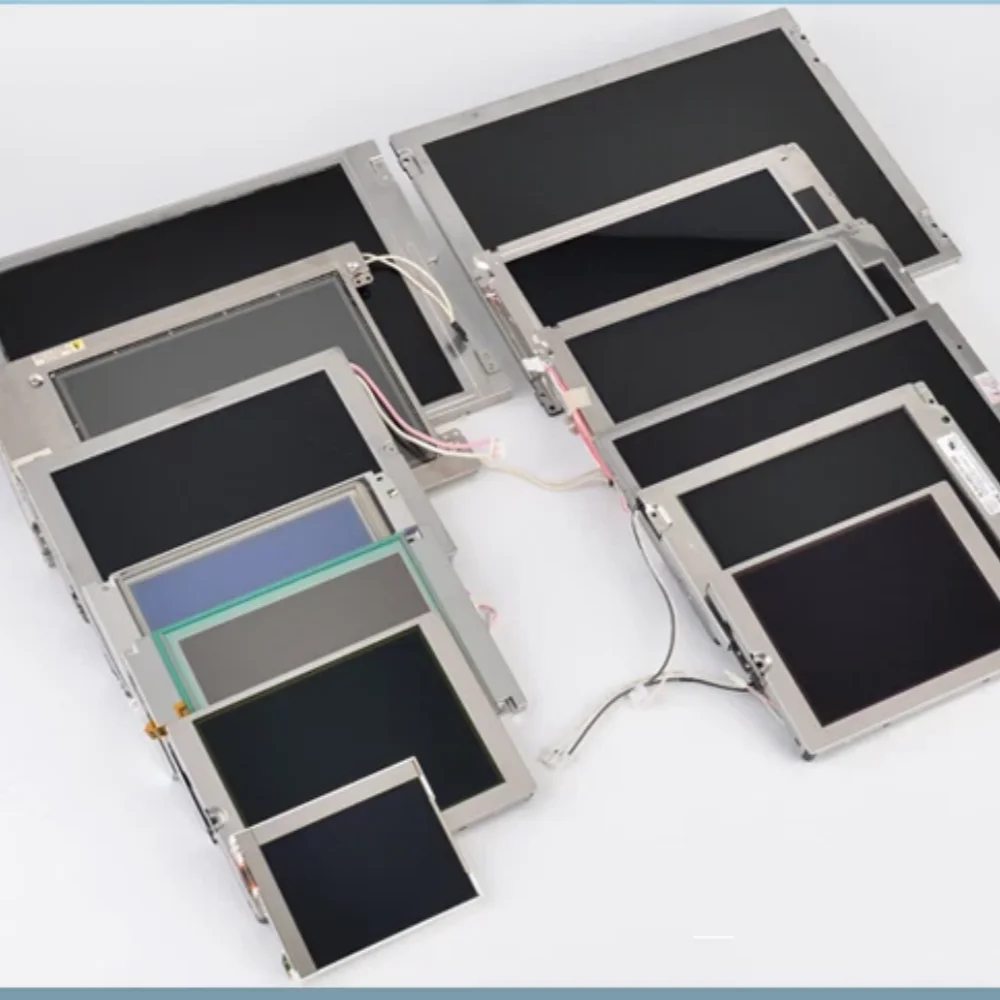 Schermo LCD LTA084C270F