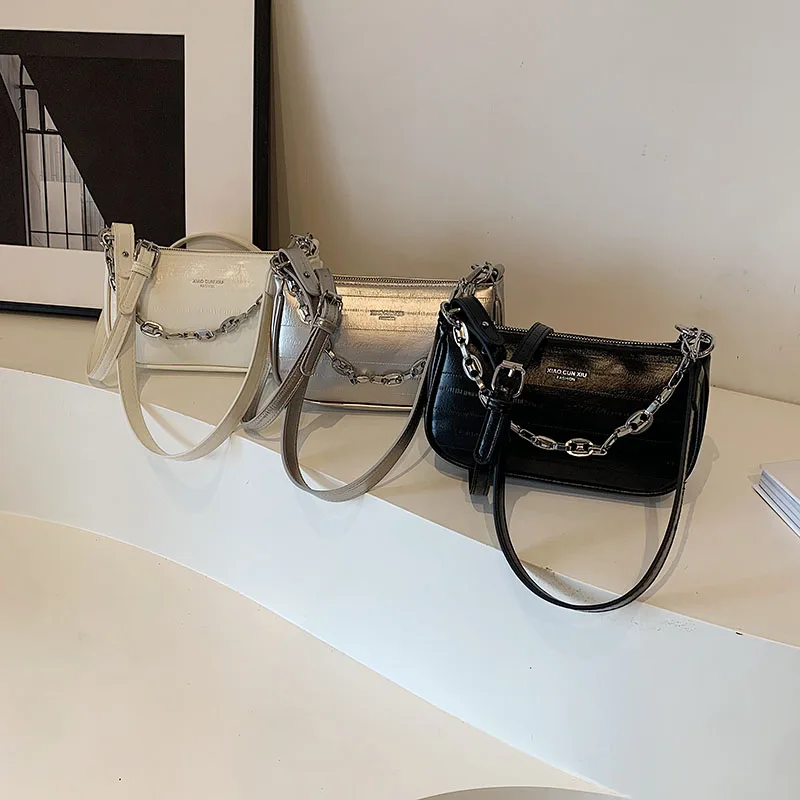 Wysokiej klasy 2024 nowa damska torba popularna popularna, uniwersalna torba Crossbody z pojedynczym ramieniem pod pachami mała torba kwadratowa