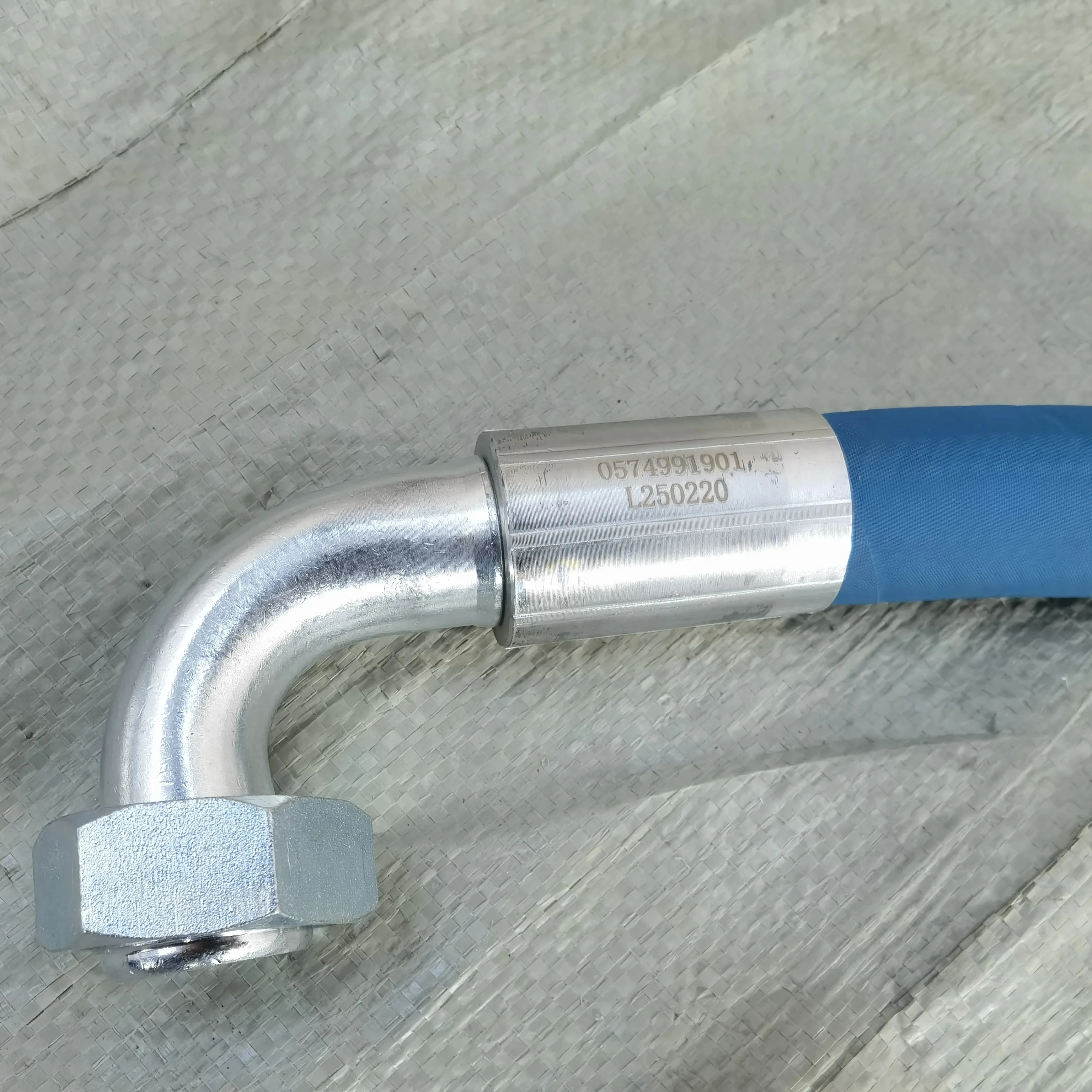 

Wholesale High Quality Screw air Compressor Parts Atlas Oil Pipe 0574991901