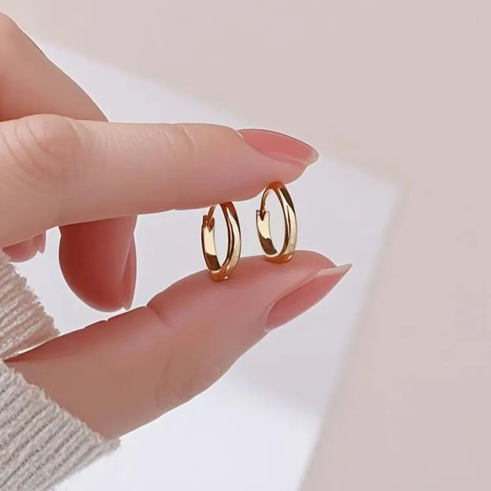 الكورية موضة لامعة استدارة القرط هوب المرأة شيك Huggie هوب أقراط للنساء الحضرية الحديثة الإناث الأذن الأطواق مجوهرات #2