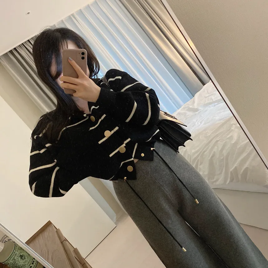 Loose Women's Knitted Cardigan Coat with Big Pockets Striped Splicing Drawstring Hem Single Buttoned Open Front Sweater