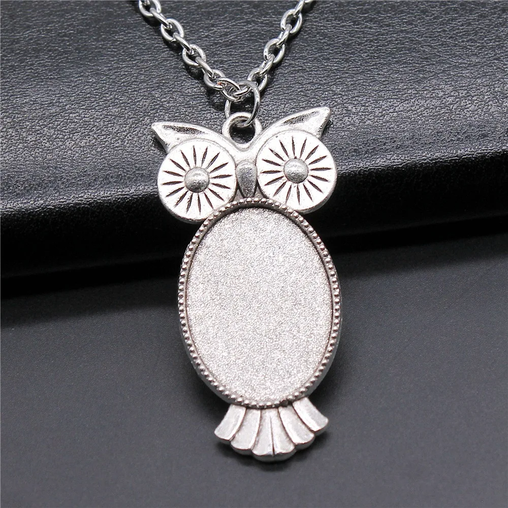 2 Colors 18x25mm Inner Size Oval Owl Style Cameo Cabochon Pendant Necklace Accessories For Jewelry Making