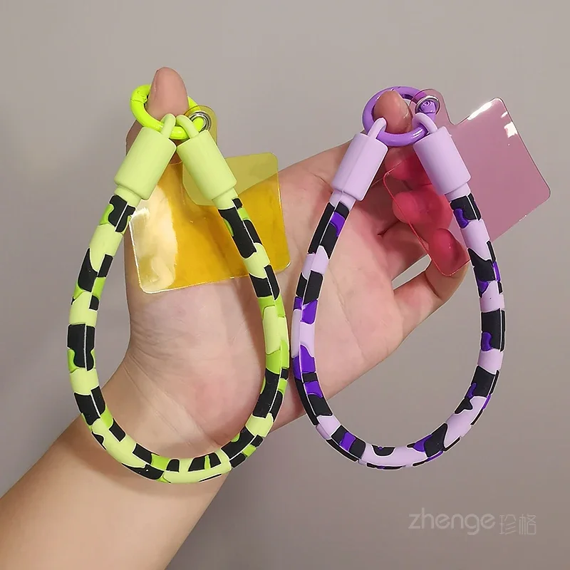 

Персонализированный камуфляжный силиконовый чехол для телефона с ремешком для телефона, небольшой ремешок для мужчин и женщин, прочный, прочный и защищающий от падения