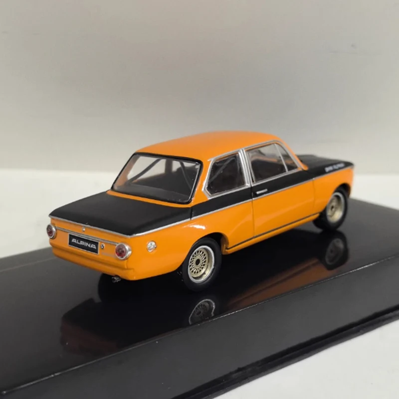 

IXO масштаб 1:43, Alpina 2002 Tii 1972, имитация модели автомобиля из сплава, статическая коллекция, украшенные праздничные подарки, игрушки, сувенирный подарок