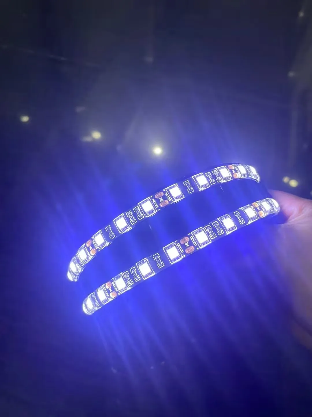 Fluoreszierendes silbernes Tanzkostüm, Kunstleder, Fliegenschulter-Body mit Shorts, Sänger, Team, Gogo, Bühnenaufführungskleidung