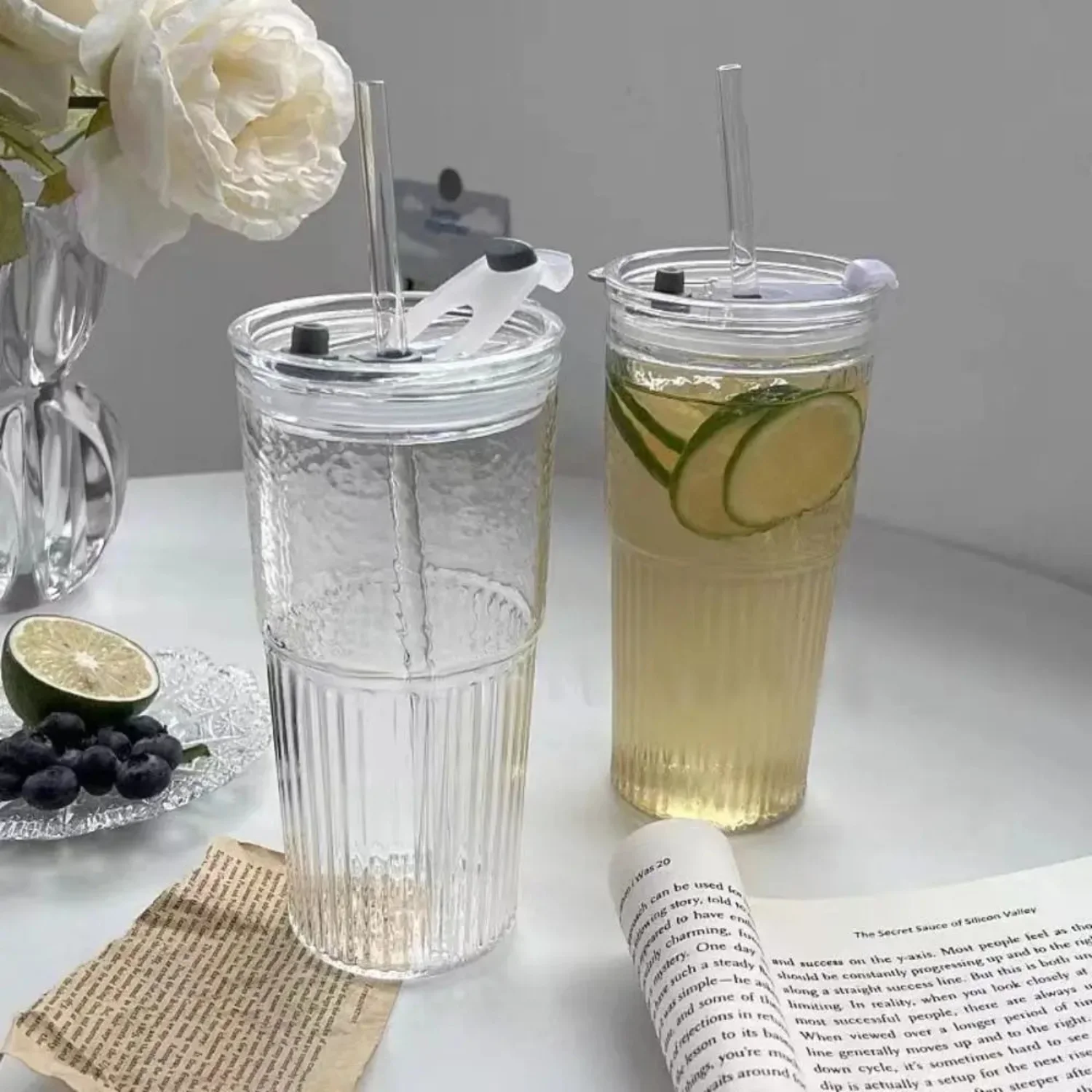 600ml Stripe Glass Cup Transparent Glasses With Lid and Straw Drinking Glasses Coffee Mug Juice Milk Tea Water Cups Drinkware