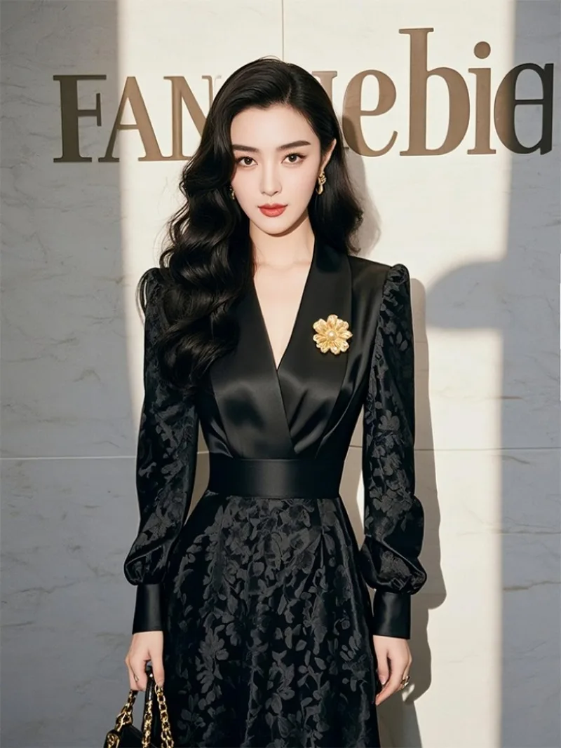 Nieuwe High End Franse Gedrukt Zwarte Jurk Vrouwen Elegante Slanke Taille Print V-hals Bladerdeeg Lange Mouw A-lijn Feestjurken vestidos