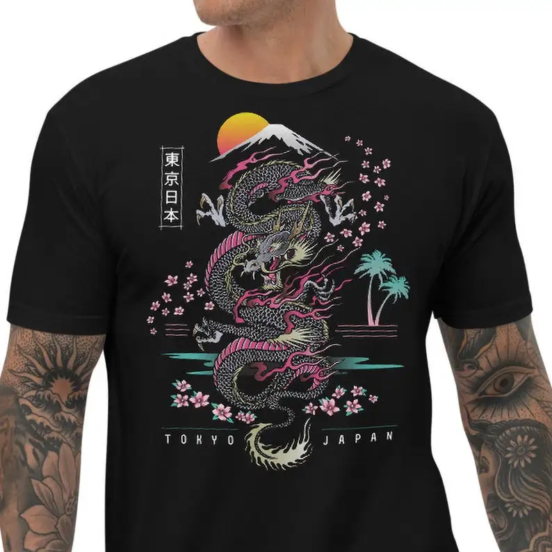 

Tokio, Japón / Camiseta de manga corta con dragón japonés tradicional