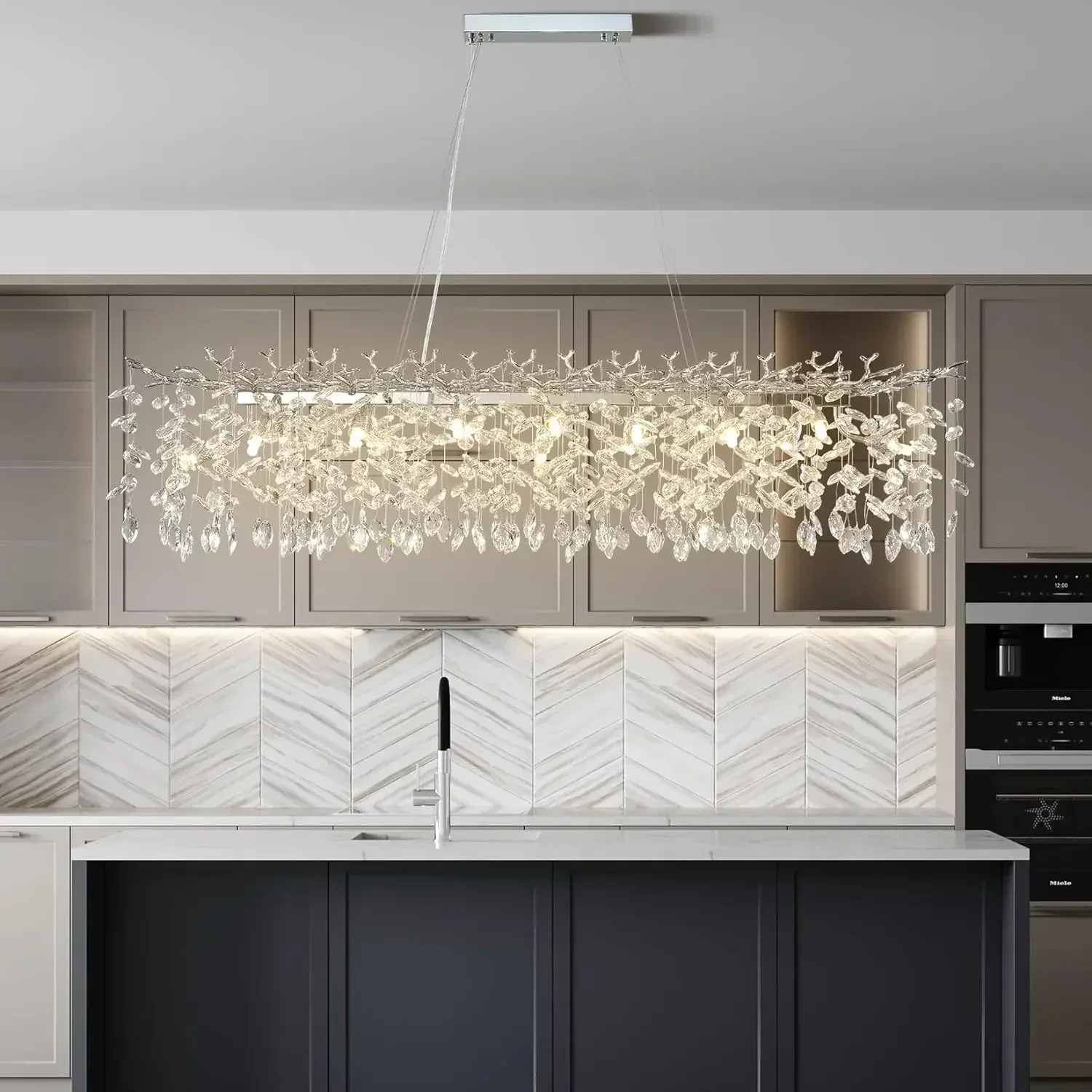

Nordic luxury chrome crystal chandelier modern LED chandelier dining room living room bedroom kitchen home decoration lighting