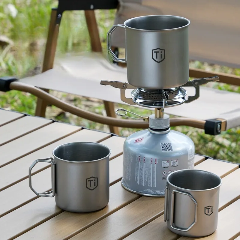1 Stück Wasserbecher aus Titanlegierung, ultraleichter Becher mit faltbarem Griff, tragbares Trinkgeschirr für Outdoor-Reisen, Wandern, Camping