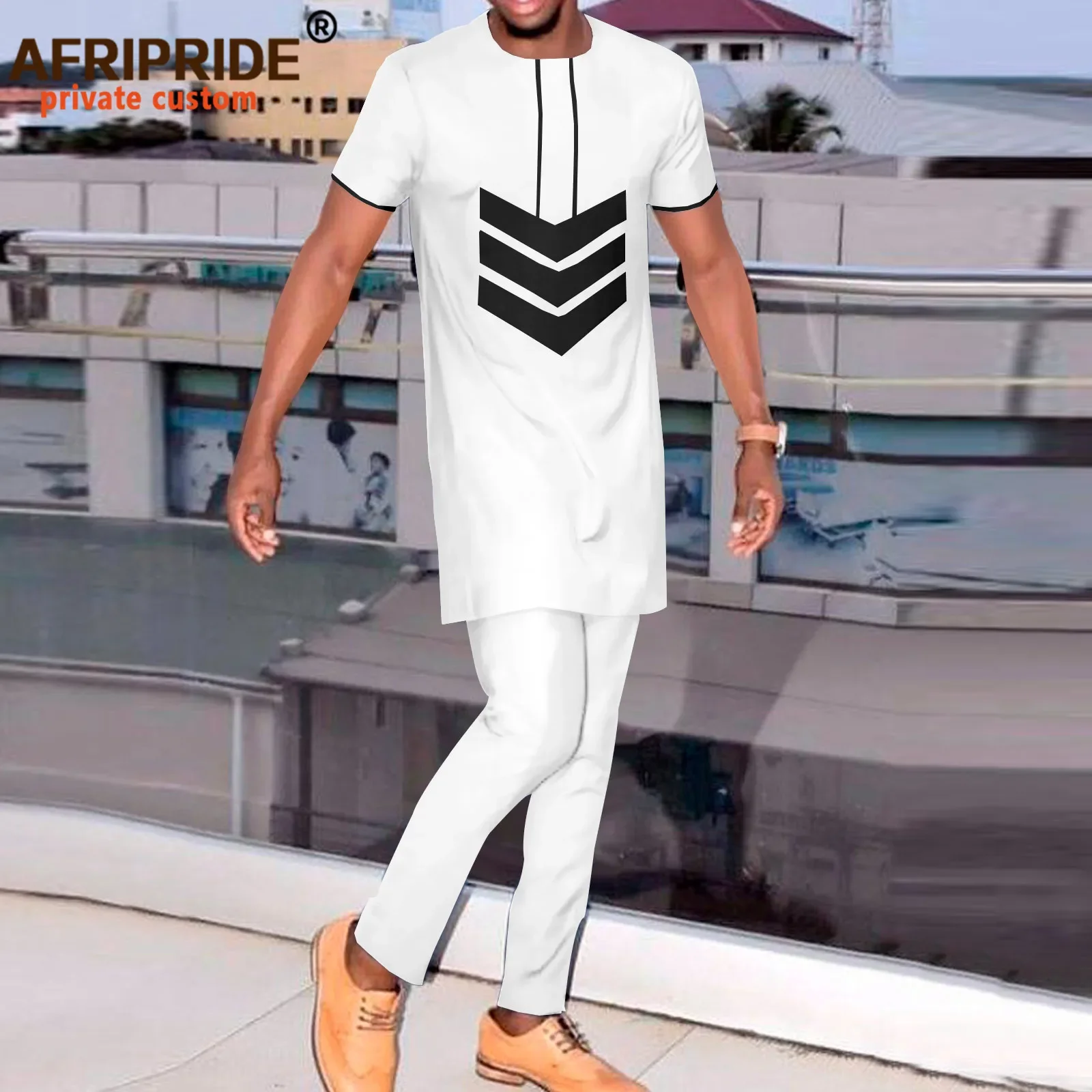 

African Suits for Men Shorts Sleeve Tops and Pants 2 Piece Set Dashiki Attire Plus Size Casual Outfits Tribal Shirts A2216050