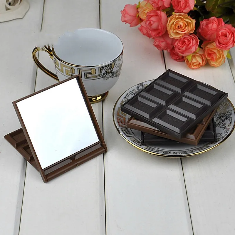 2022 Fashion New 1 Pcs Foldable Lovely Mini Makeup Mirror Chocolate Cookie Shaped Square Pocket Mirror Glass for Women Girl