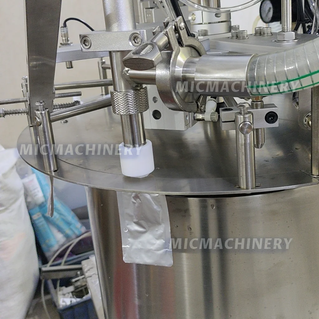 Manual 200ml Small Mango Plastic Pouch Bag Packaging Sealing Fruit Juice Filling Machines