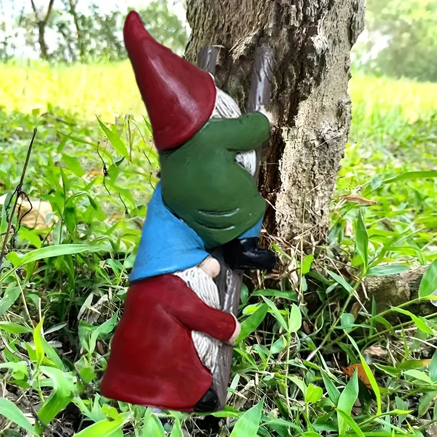 Resin Cartoon Climbing Dwarf Statue, White Beard Garden Gnome, Home and Yard Decoration Trinkets, Outdoor Decoration