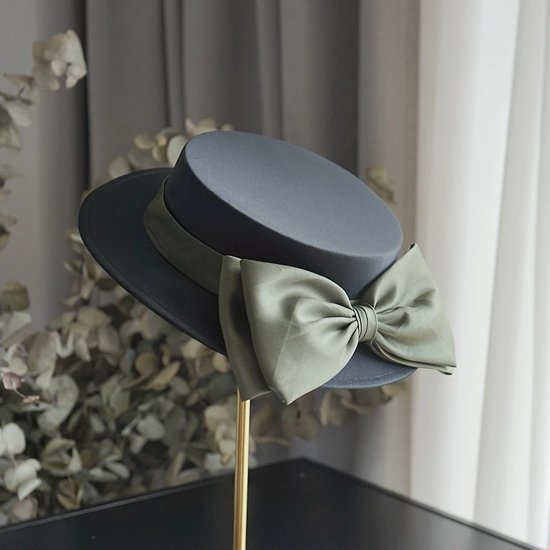 Vintage Satin Velvet Formal Fedoras Women Green Bowknot Flat Jazz Hat Elegant Ladies Church Tea Cocktail Party Hat Headpiece