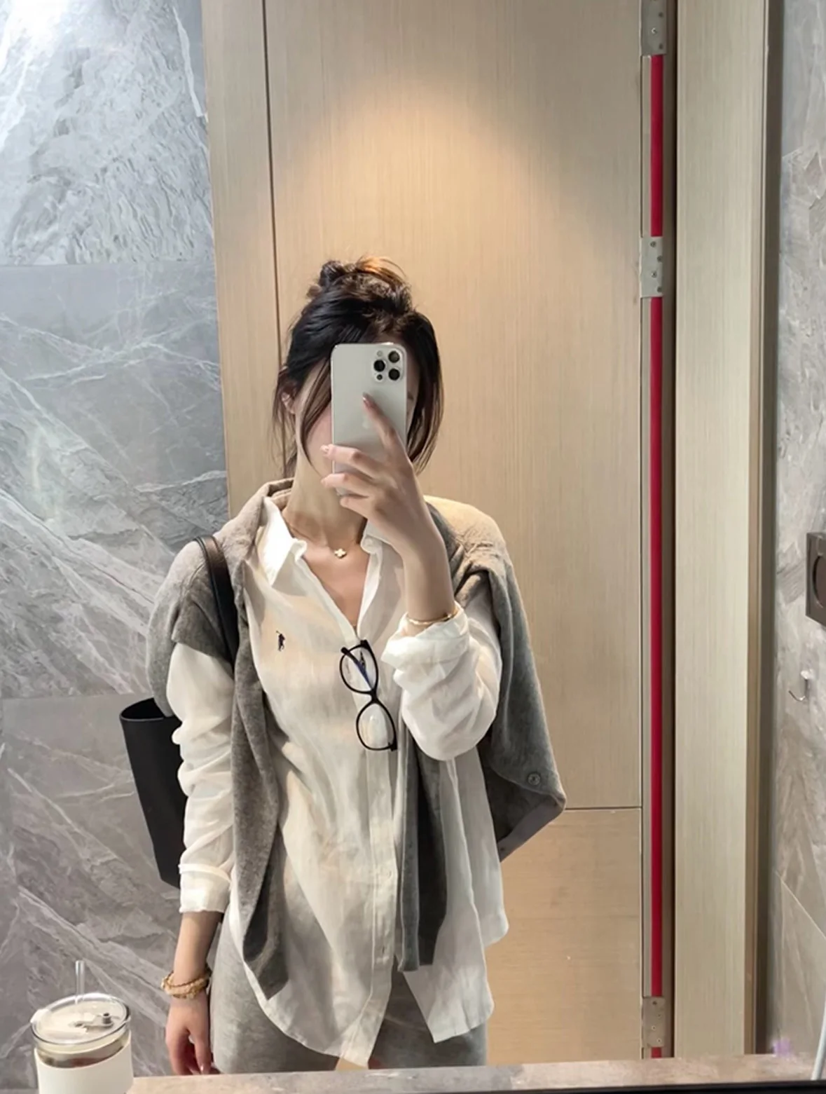 

the Suan Linen White Shirt Women's Long Sleeve Spring Fashion Comfortable Breathable Anti-Uv British Style Collar Open C...