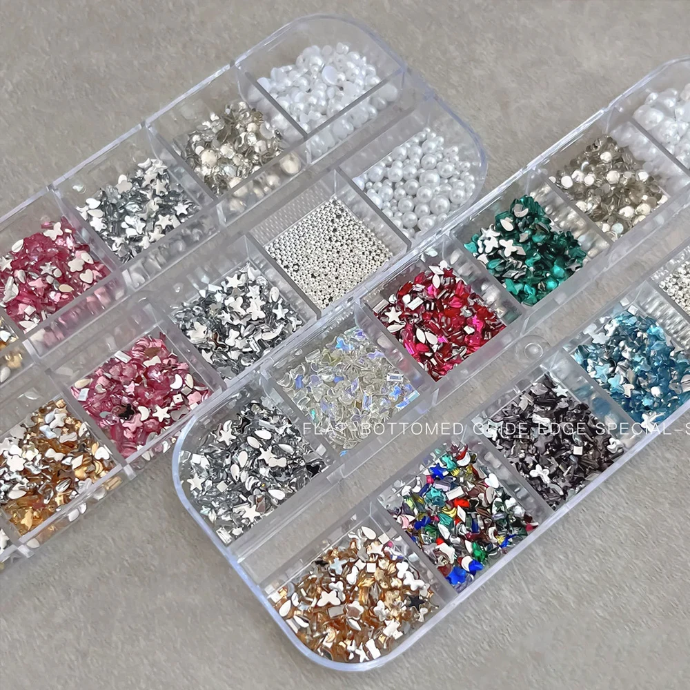 2Box3D ชุดตกแต่งเล็บลายผีเสื้อ+หัวใจ+มุก+ลูกเหล็กหลากสี สำหรับตกแต่งเล็บผู้หญิงในฤดูหนาว