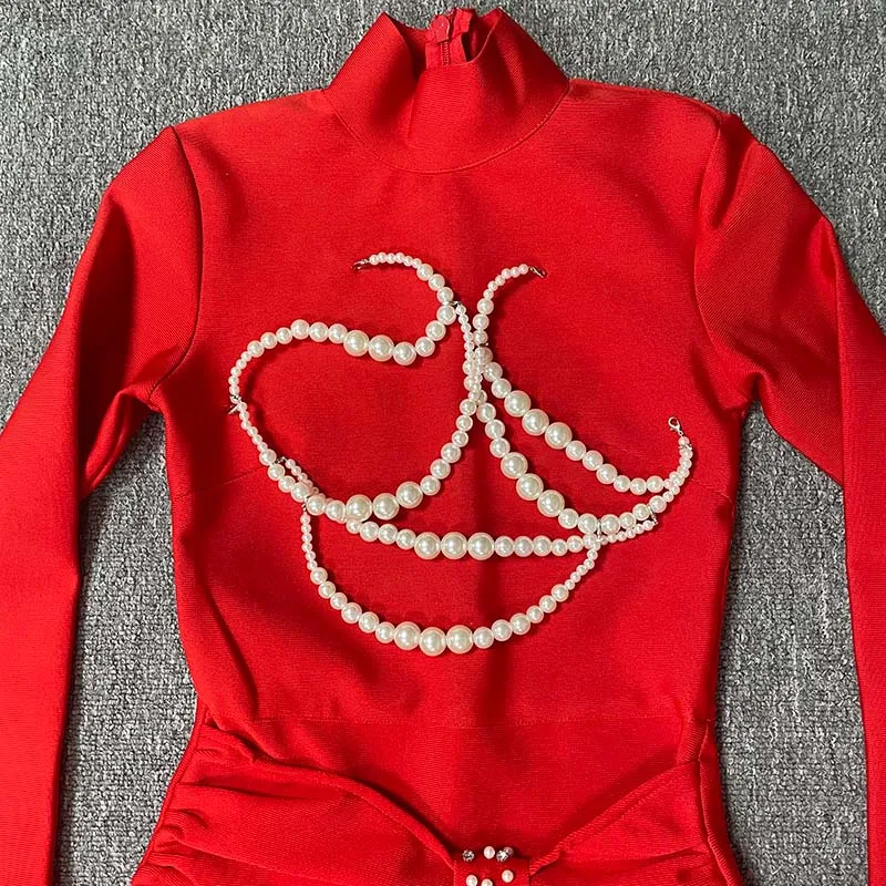 ชุดเดรสยาวรัดรูปสีแดงประดับคริสตัล แขนยาว คอเหลี่ยม ทรงเมอร์เมด สำหรับงานปาร์ตี้ งานราตรี งานพรอม