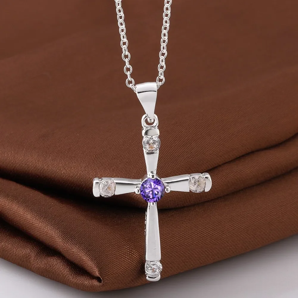 

Hot Sale Classic Charms 925 Sterling Silver Cross Pendant Crystal Necklace for Women Christmas Gifts Party Wedding Jewelry
