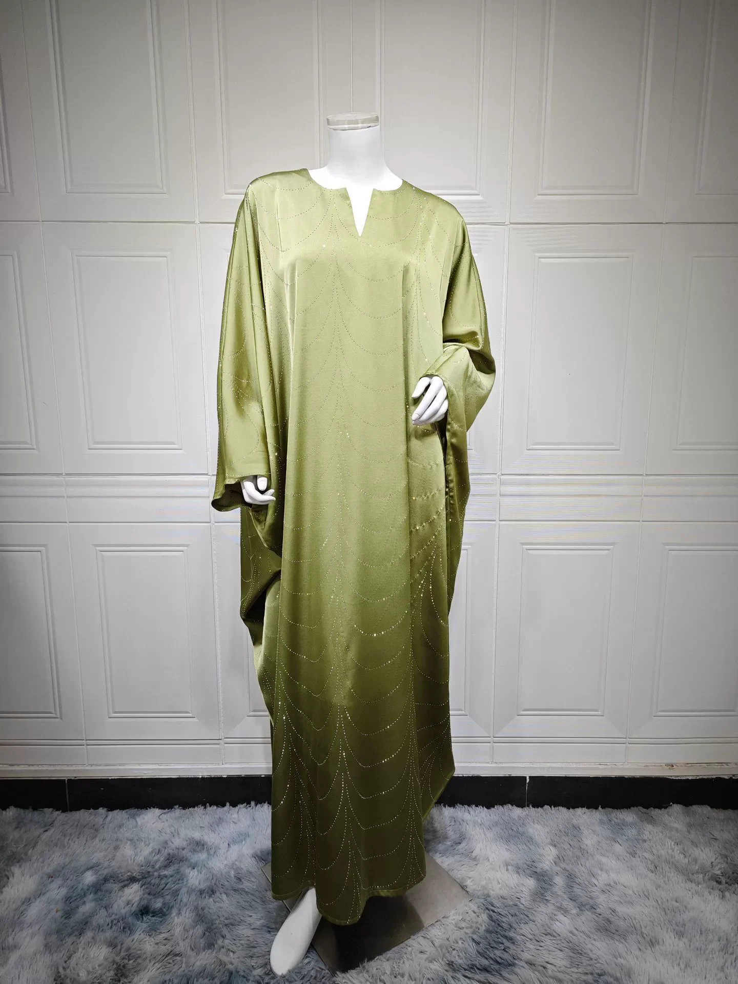 Ramadán Arabia Saudita Oriente Medio modesto Primavera/Novedad de verano ropa de mujer moda de lujo suelta caliente diamante Abaya bata vestido