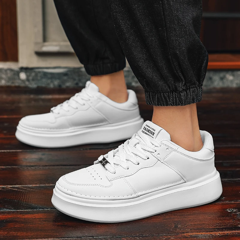 New casual men's board shoes Trendy thick bottom height increasing style Daily outdoor youth or adult sports shoes Hot selling