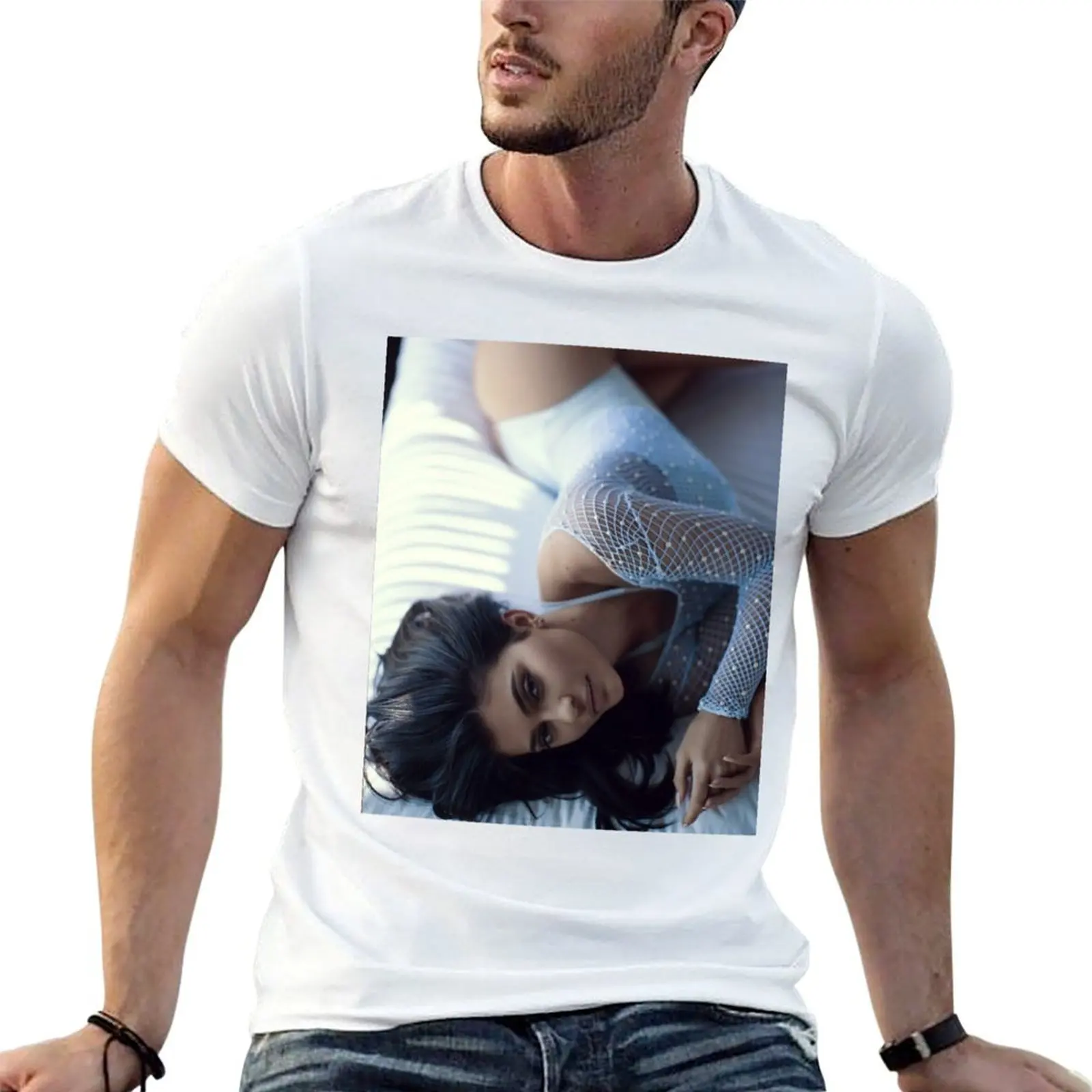 

Kylie Jenner T-Shirt man t shirt summer man tshirt T-Shirt