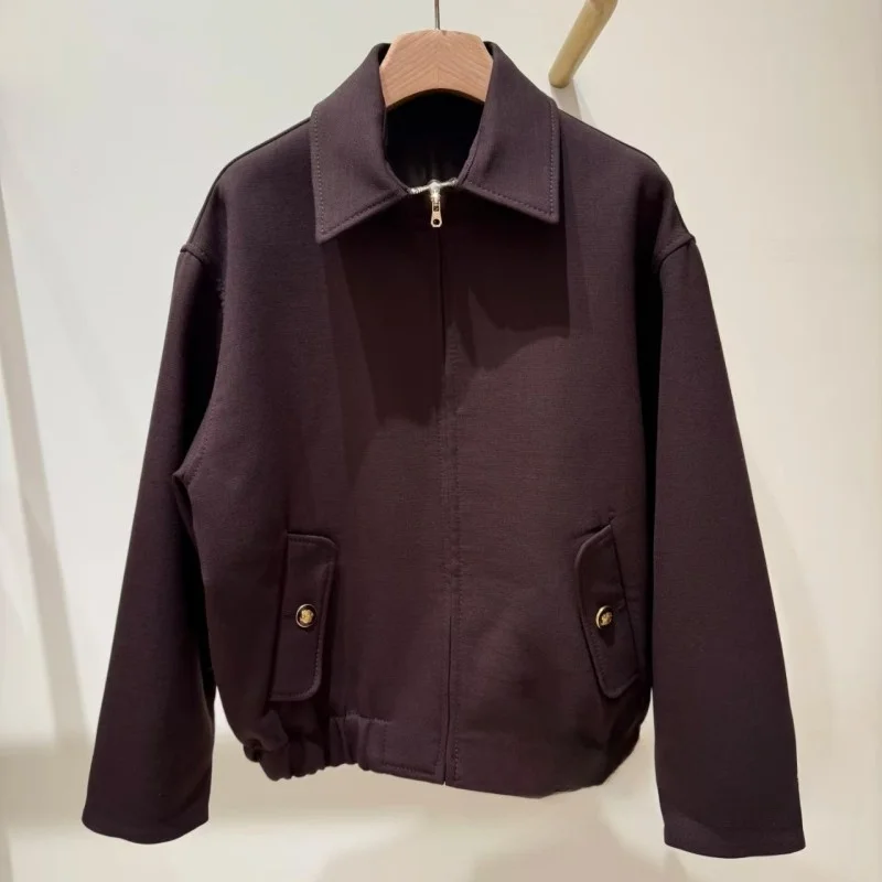 

Новый осенне-зимний комплект: свитер с воротником на молнии в стиле ретро и свободные брюки для женщин, идеально подходит для повседневной носки и работы.