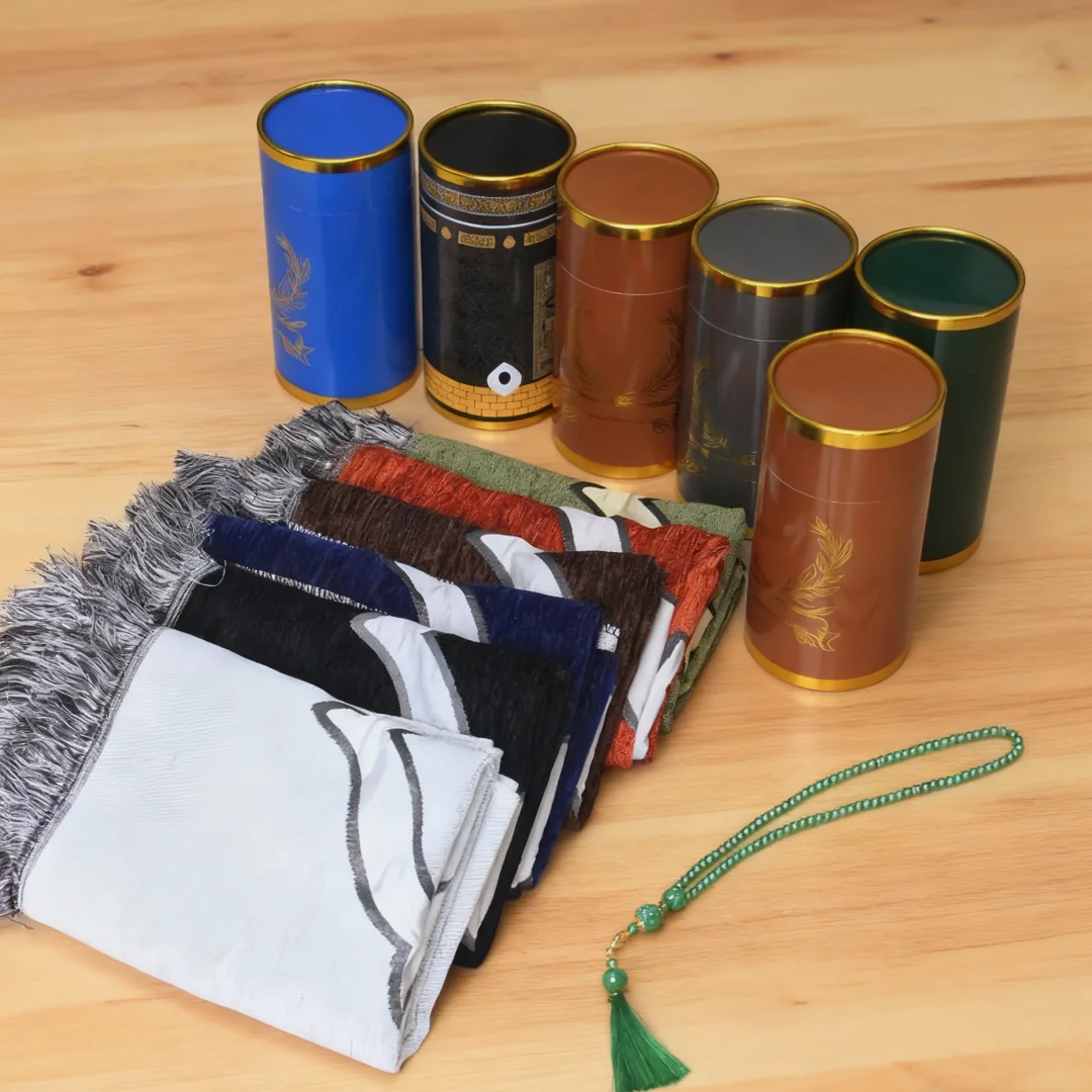 Exquisite Overlocked Chenille Arch Prayer Mat, Arch Pattern Cushion, Barrel Packaging Set with 99 Smooth Prayer Beads