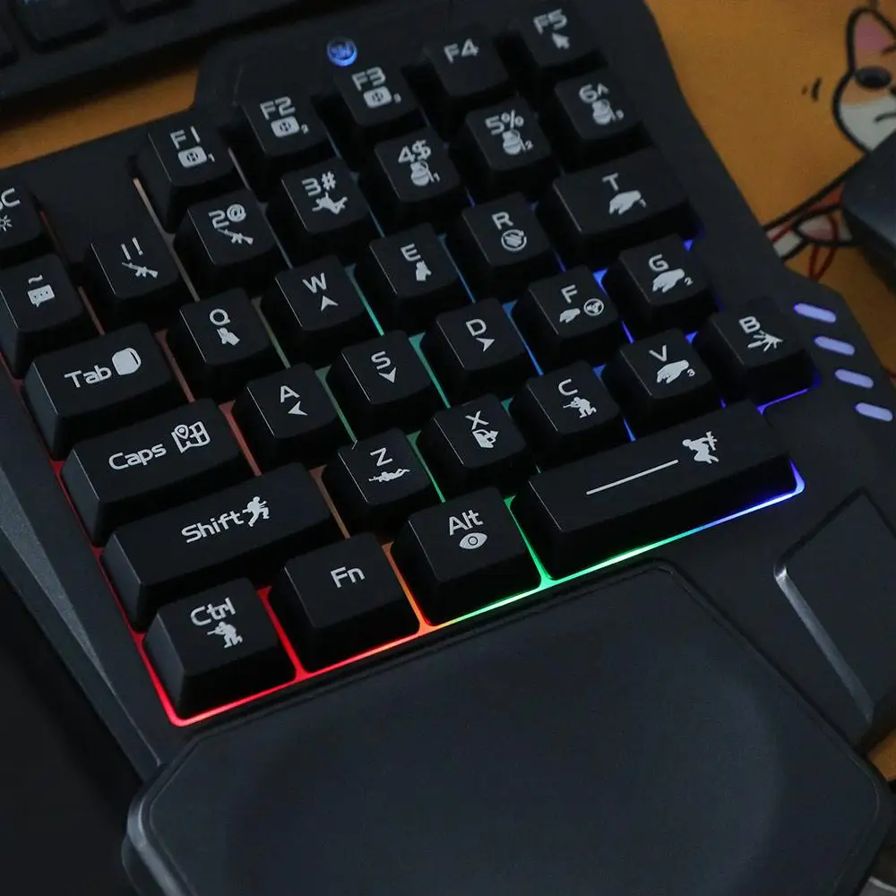 USB Single Hand Keyboard Ultra-slim Luminous One Handedly Keyboard Wired 35 Keys Gaming Mechanical Keyboard Smartphone